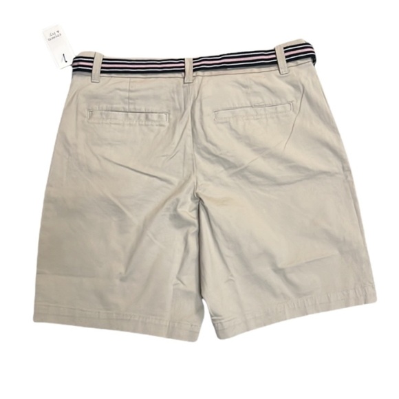 Crown & Ivy NWT Shorts pebble grey with black white and pink belt size 4 - Picture 4 of 10